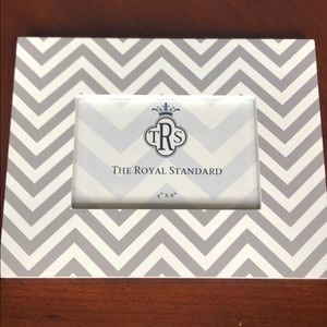 Chevron 4”x6” picture frame